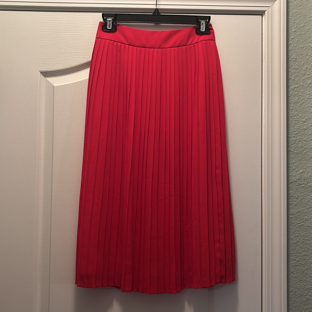 J.Crew Red Skirt size 00 Excellent condition